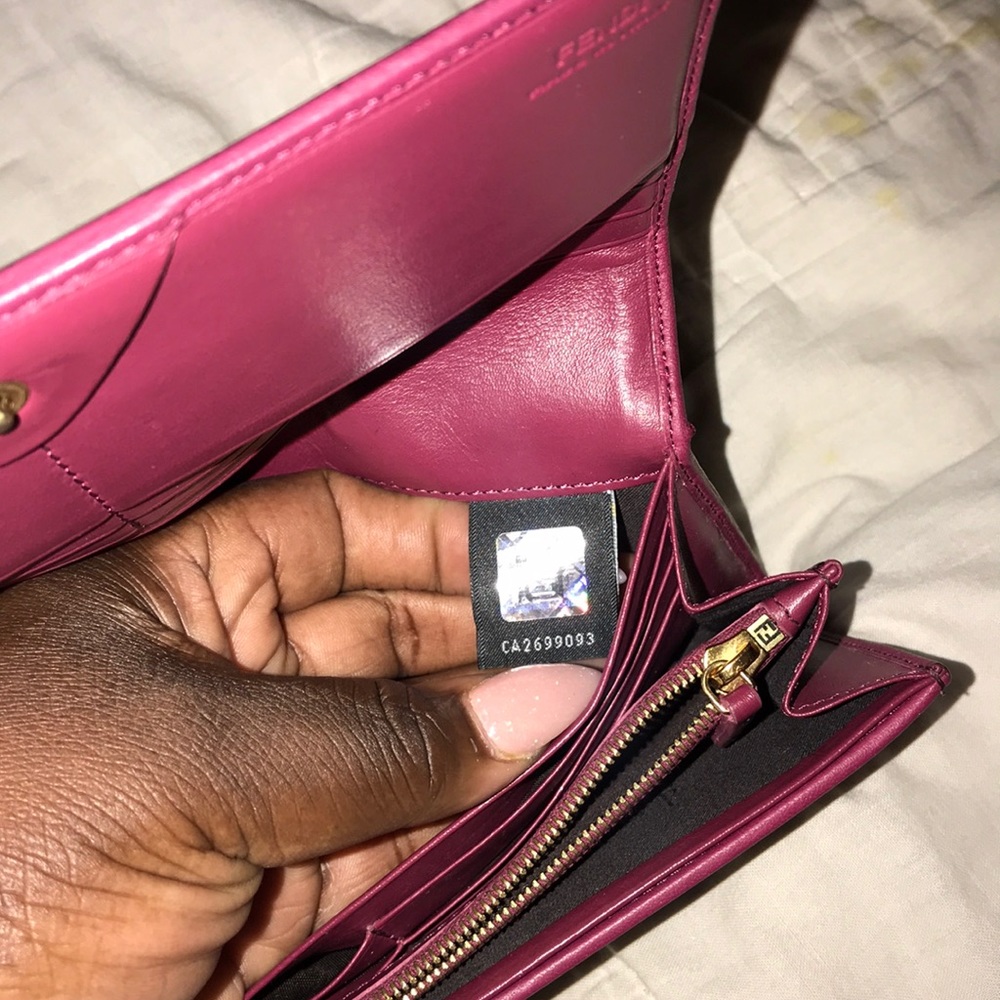 Fendi Wallet - Picture 3 of 8